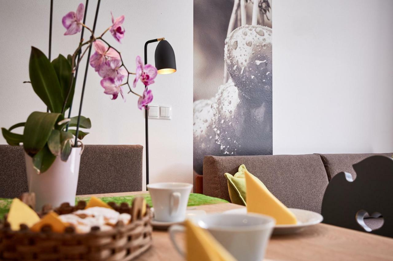Residence Laitacherhof - Modern Apartments With Outside Pool And Sauna Chiusa Luaran gambar