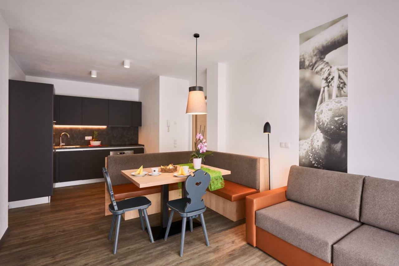 Residence Laitacherhof - Modern Apartments With Outside Pool And Sauna Chiusa Luaran gambar